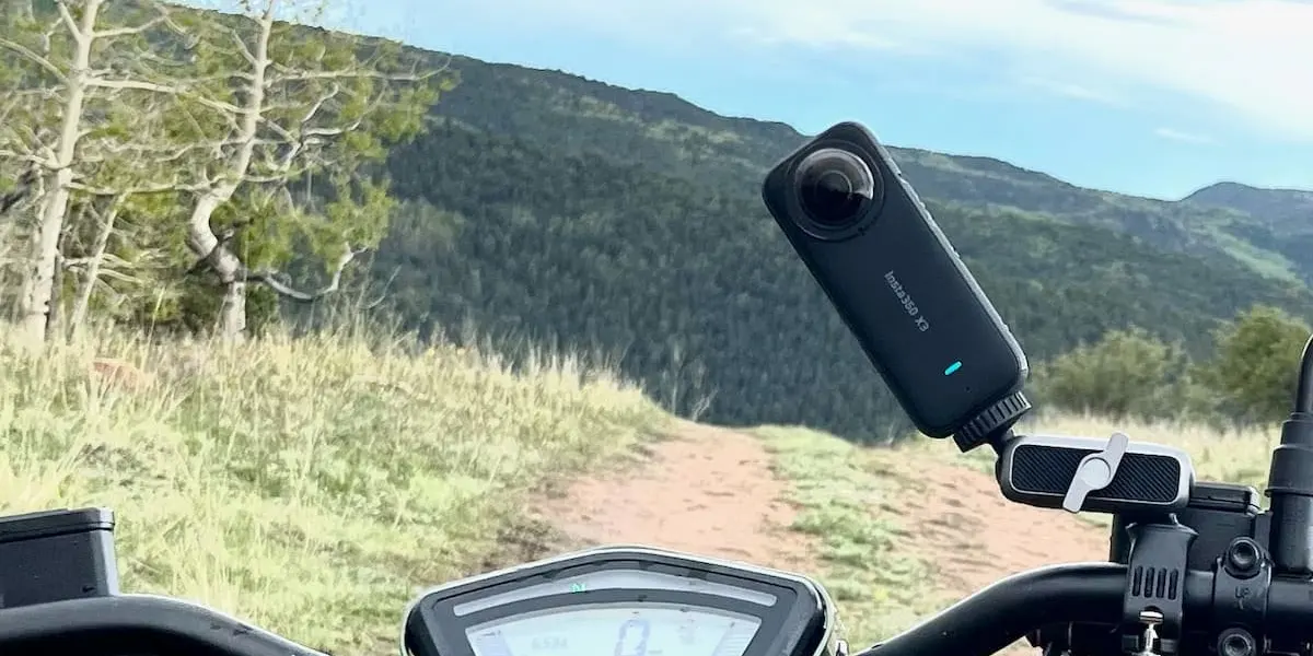 Insta360 X3 motorcycle driving recorder