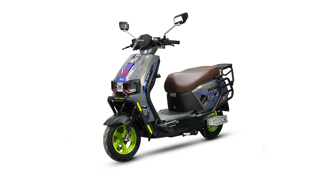 1200w-electric-scooter-gray-color